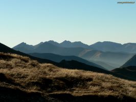 Schodzc z Maoczniaka (2096 m) - widok na zachd