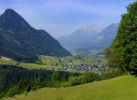 Widok na wiosk Reith ze szlaku do wioski Alpbach