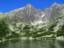 omnica (2634 m) oraz omnicki Staw z okolicy stacji kolejki na wysokoci okoo 1750 metrw 